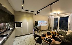 Wood & Stone Apartment